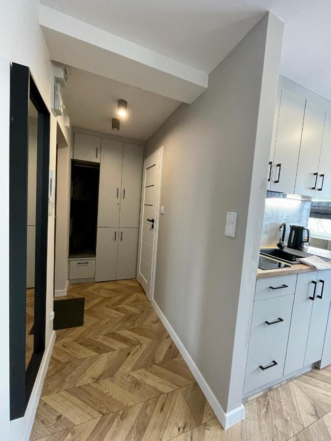 Przytulny Niedaleko Radomskiego Centrum Sportu Apartment *