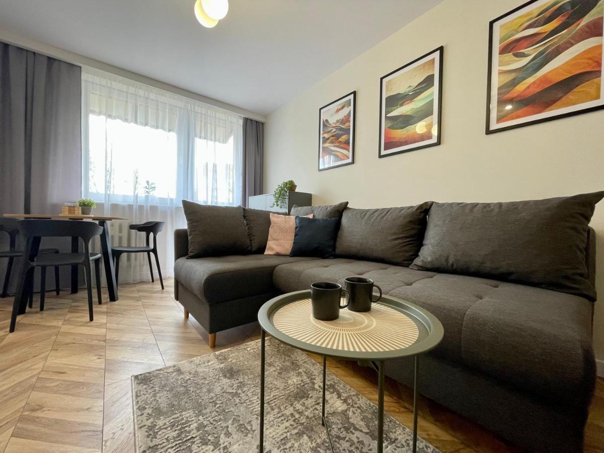 Apartment Przytulny Niedaleko Radomskiego Centrum Sportu