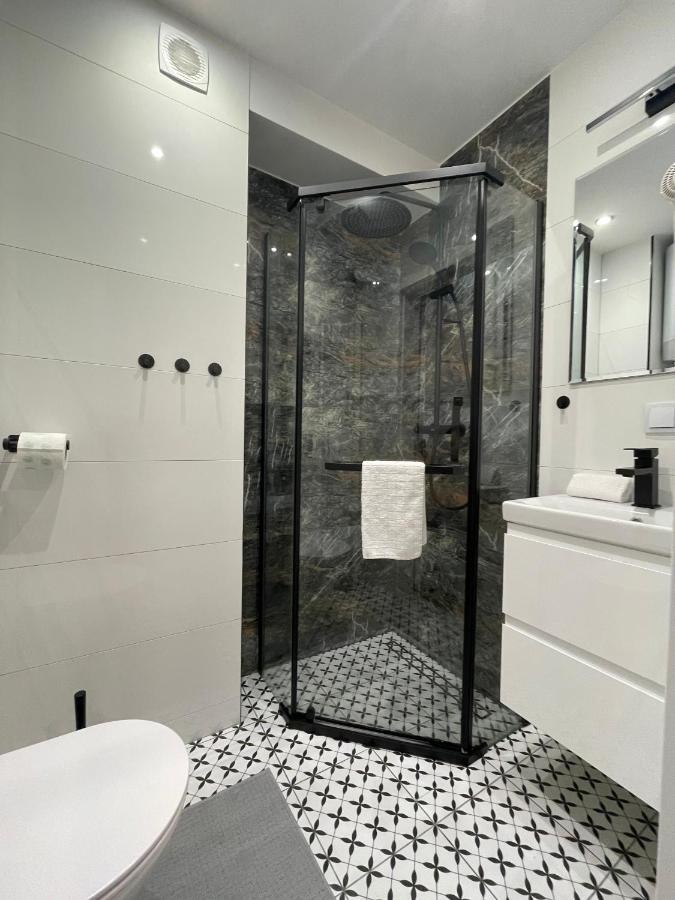 Apartment Przytulny Niedaleko Radomskiego Centrum Sportu Radom