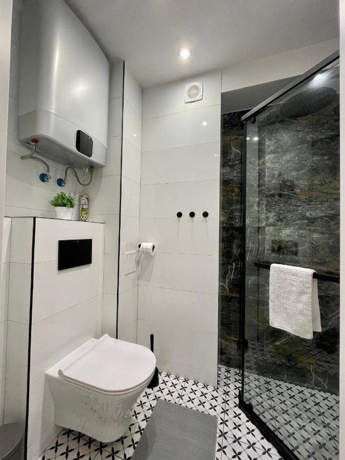 Apartment Przytulny Niedaleko Radomskiego Centrum Sportu Radom